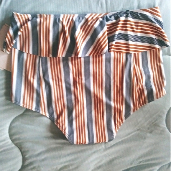 Kortni Jeane High Waist Striped Peplum Bottom M - Picture 2 of 3